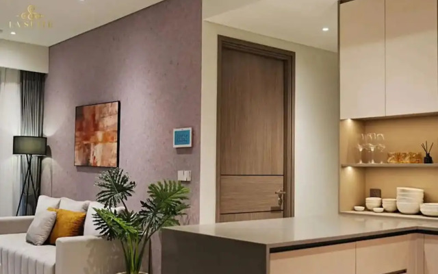 Opera View Residence City Center