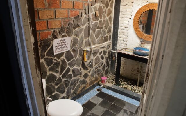 Arjuna Garden Homestay - Hostel