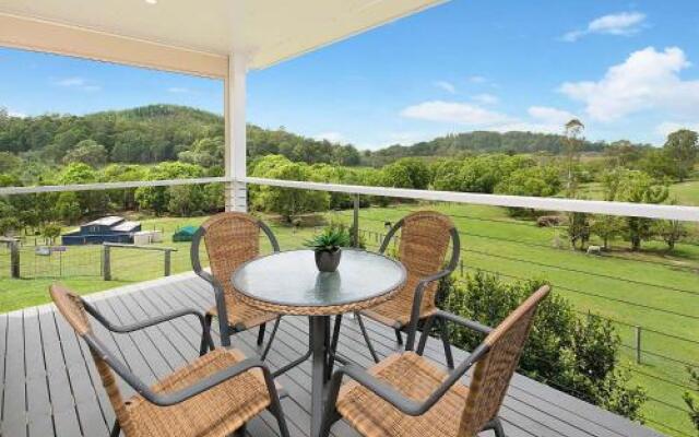 The Farmhouse Eumundi B&B