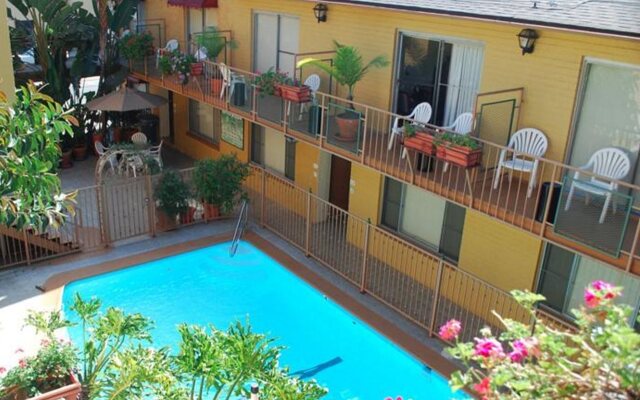 Hollywood Downtowner Inn