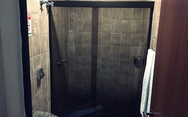 David Plaza Hotel