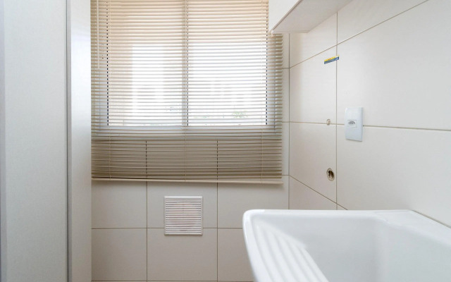 Flat com linda Piscina no Setor Bueno - TH605