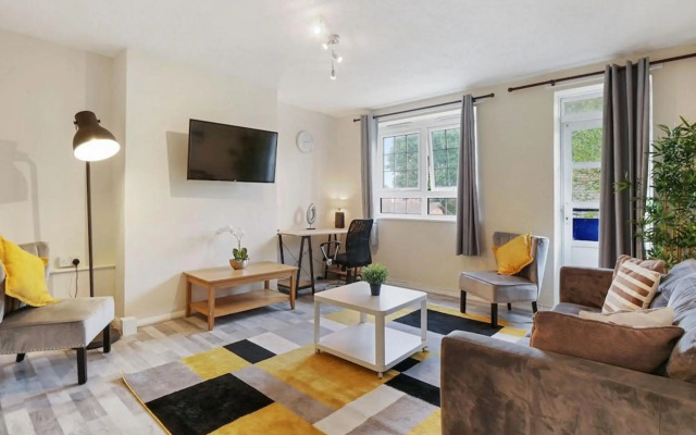 The Xavier Flat by Kasar Stays