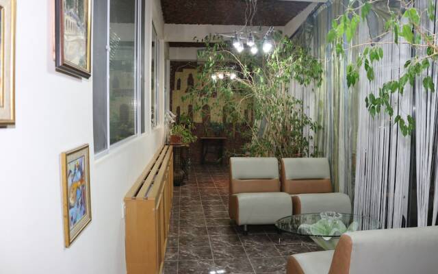 Nur-2 Hotel