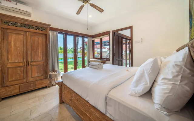 Tropical Villa Asmara – Guest Rooms – Ungasan