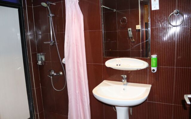 Grand Sina Hotel