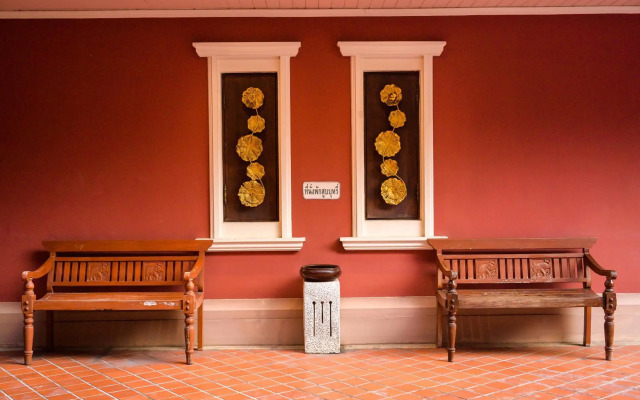 RedDoorz Plus Reun Rattana Rattanathibet