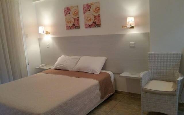 Layiotis Hotel Apartments