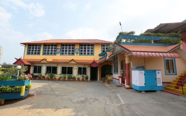 Dream Land Hill Residency