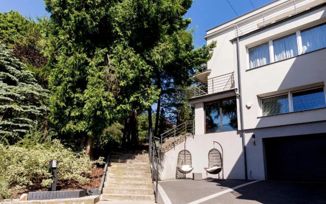 La Casa - Villa Sopocka