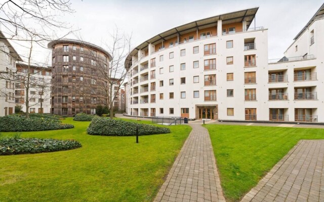 Stunning 3-bed Apartment in Dublin 1