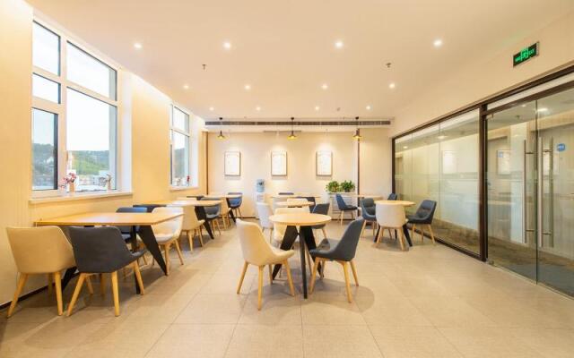 Hanting Hotel Dalian Nanshidao Street