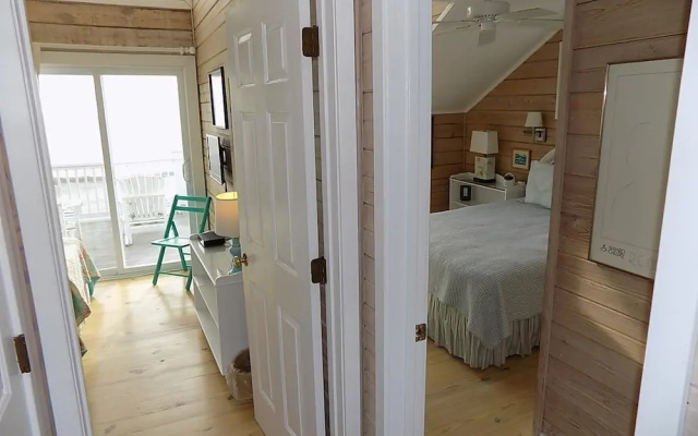Flying Flounder 4 Bedroom Home