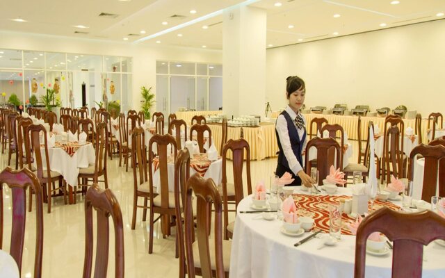 Danang Han River Hotel