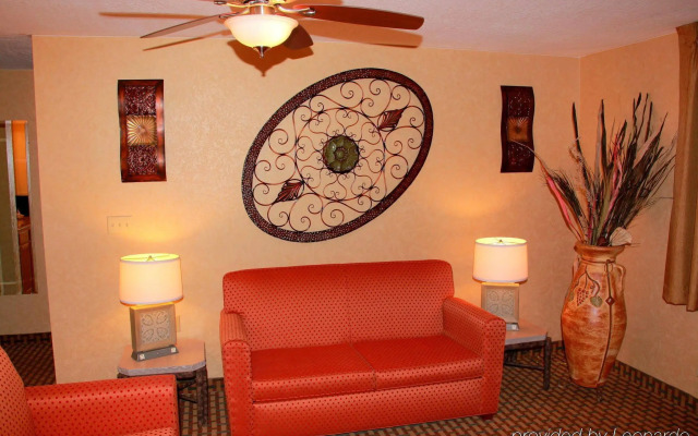 Comfort Inn & Suites Surprise Near Sun City West