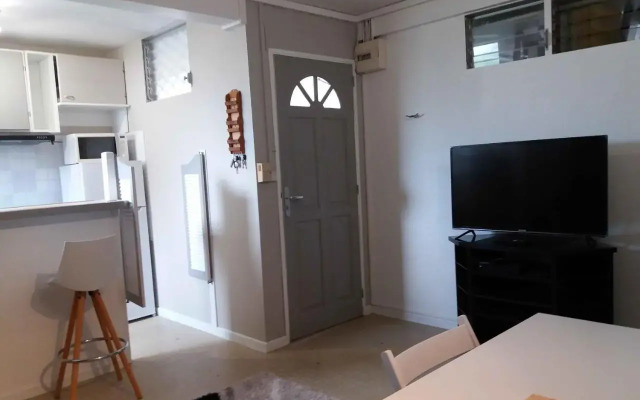 Agréable F2, jardin, garage, fibre, clim ch