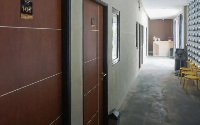 RedDoorz Syariah near Gelora Kadrie Oening Samarinda