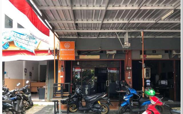 KoolKost @ Danau Sentani Sawojajar