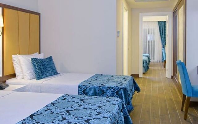 Simurg Halal Luxury Hotel