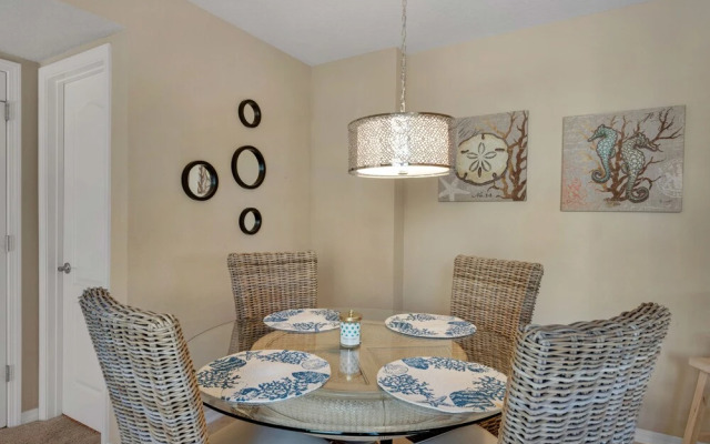 Boardwalk unit C6 - Two Bedroom Condo