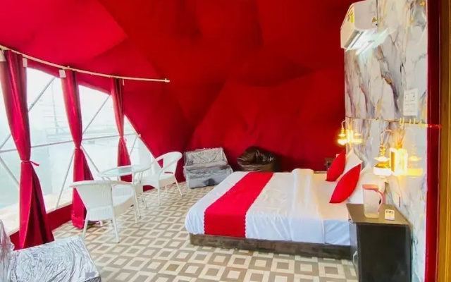 HR 26 Hotels & Resorts