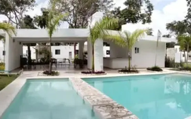 Violet House - Riviera Maya