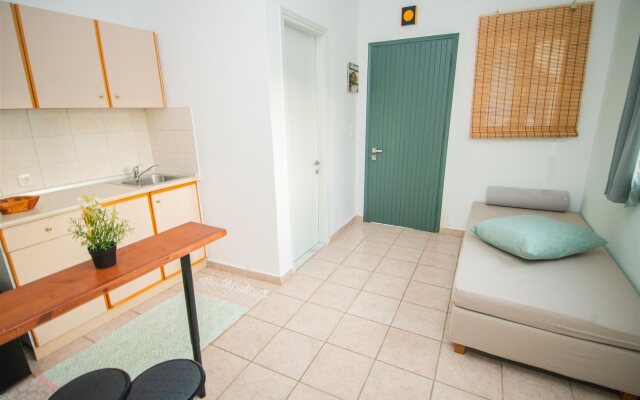 Villa Karmar Hotel Apartments