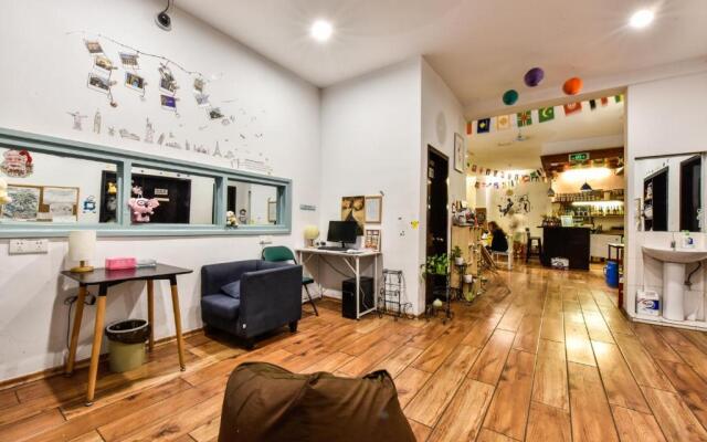 Koala International Youth Hostel
