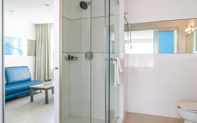 Clevelander Hotel – Adults Only