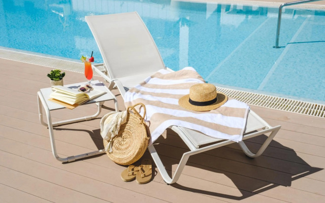 Welikehotel Triton Beach