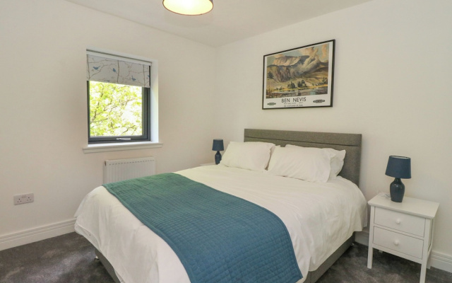 Oakbank Mews