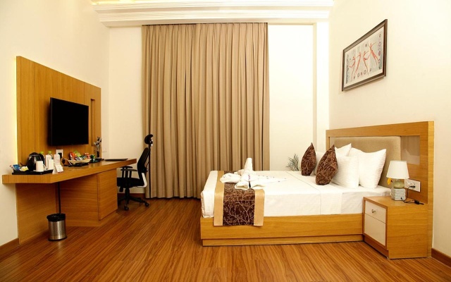 Clarks Inn Aligarh