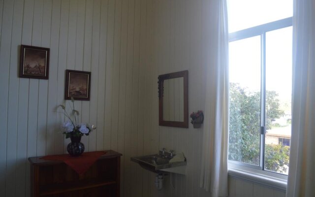 Killarney Hotel