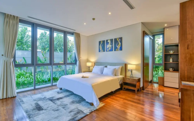 Stunning Beachfront 6br Villa W Largest Pool