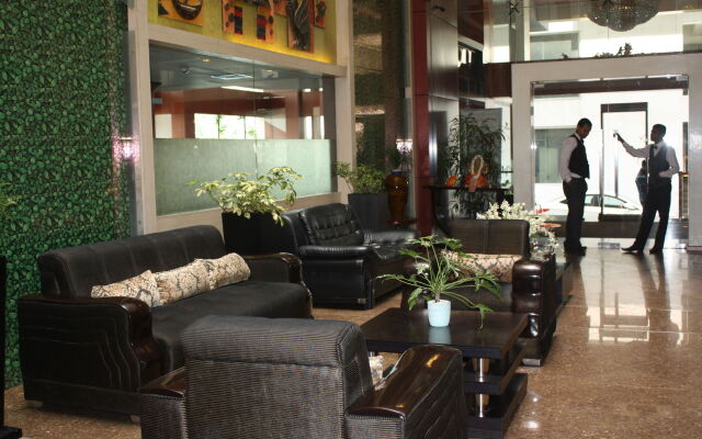 Hotel Gateway Grandeur
