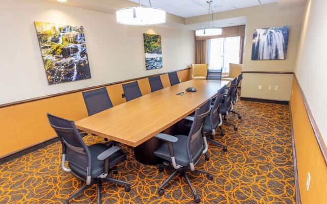 La Quinta Inn & Suites Bentonville