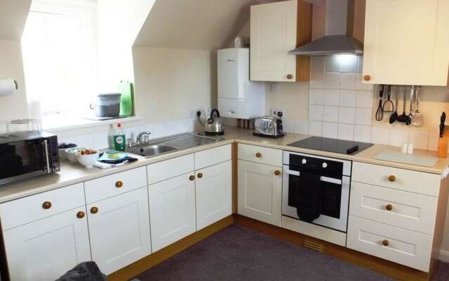 Cosheston Apartments 4