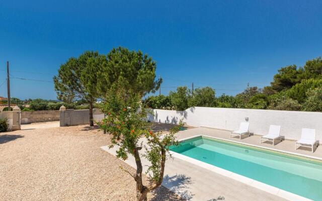 Villa Dora by BarbarHouse