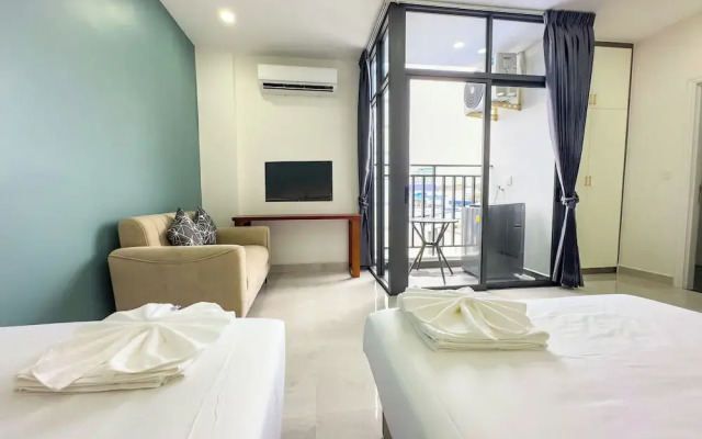 C-Hotel