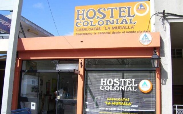 Hostel Colonial