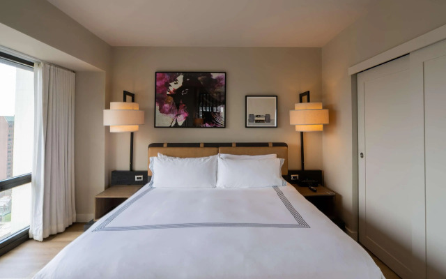 Thompson Chicago, by Hyatt