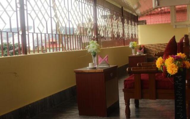 Zero to One stay - Hotel Khandroling (HKL)