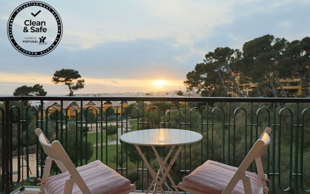 Cascais Estoril Apartment Near the Beach