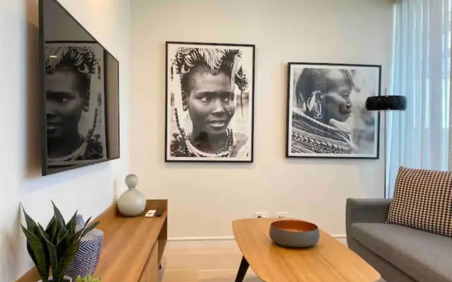 Modern 1 Bedroom Apartment South Yarra