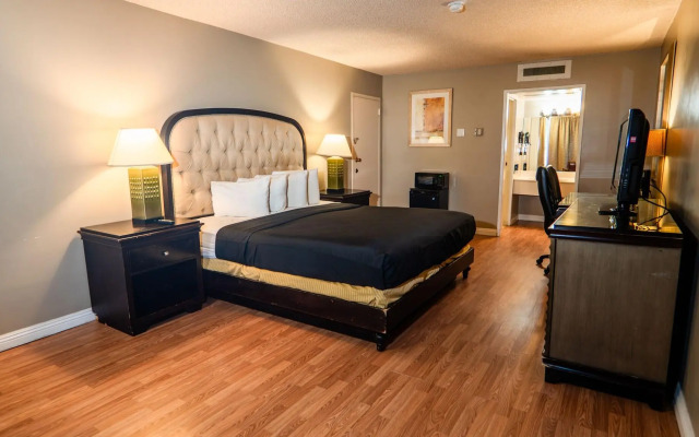 GT Hotels Inn & Suites Extended Stay