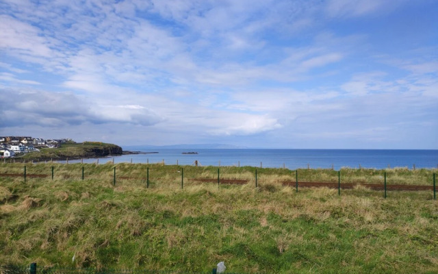 Dunluce Park - Portrush by the Sea