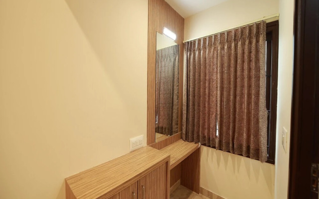 Valluvar Residency