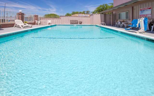 Days Inn by Wyndham Oroville