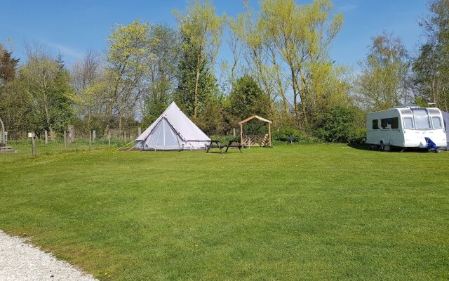 Yapham Holds Farmhouse