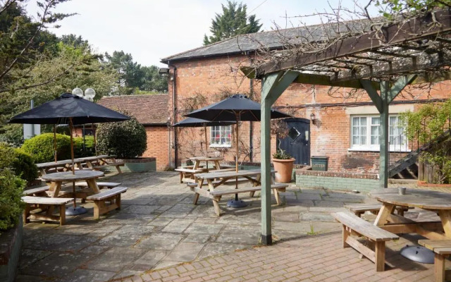 Kings Arms Hotel Westerham by Greene King Inns